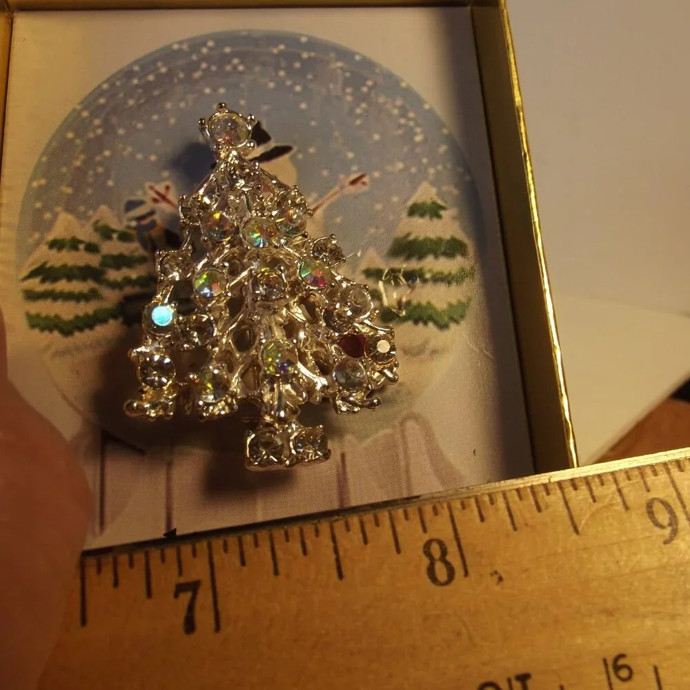 Liz & Co. AB Crystal Christmas Tree Pin Brooch Silver Tone